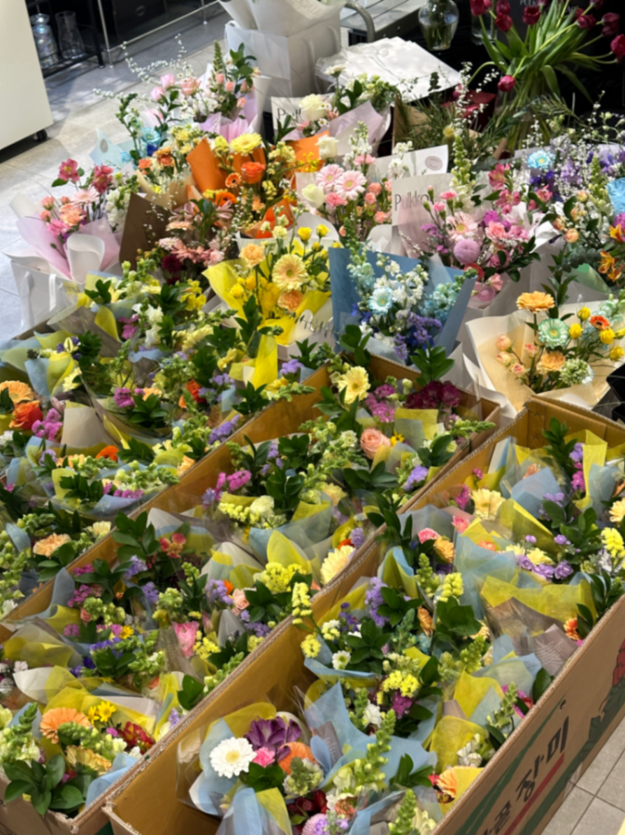 단체꽃다발 01